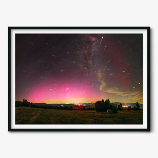 Marzena Rogozińska: Aurora Night of Falling Stars Mosaic