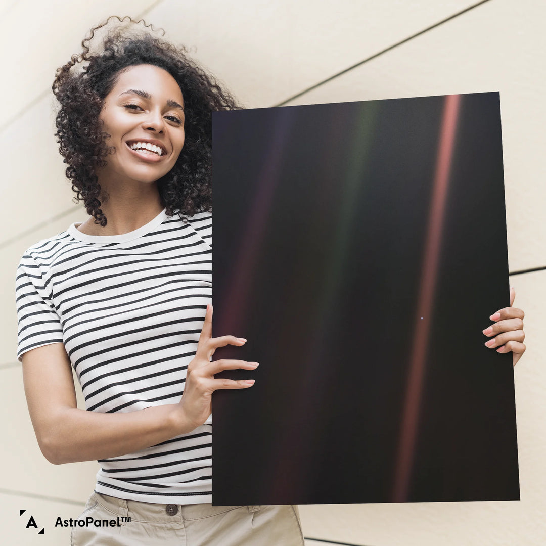 Pale Blue Dot Poster: Original (Remastered Version)