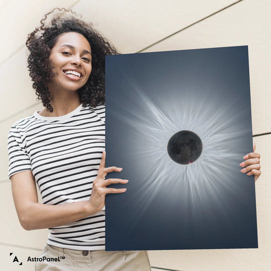 Łukasz Remkowicz: The Solar Corona During Totality