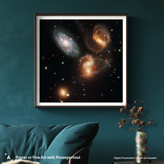 HST: Galactic Wreckage in Stephan's Quintet