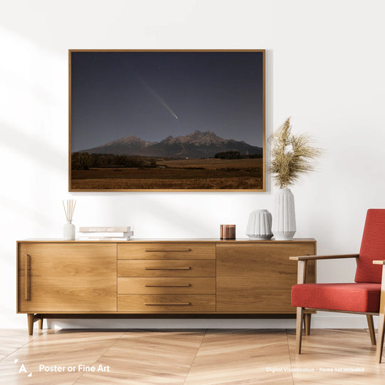 Łukasz Remkowicz: Comet Tsuchinshan-ATLAS above Tatra Mountains