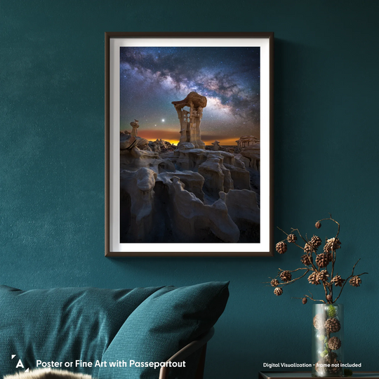 Marcin Zajac: Alien Throne Poster