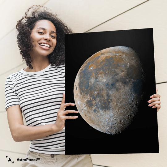 Bartosz Wojczynski: Gibbous Mineral Moon Poster