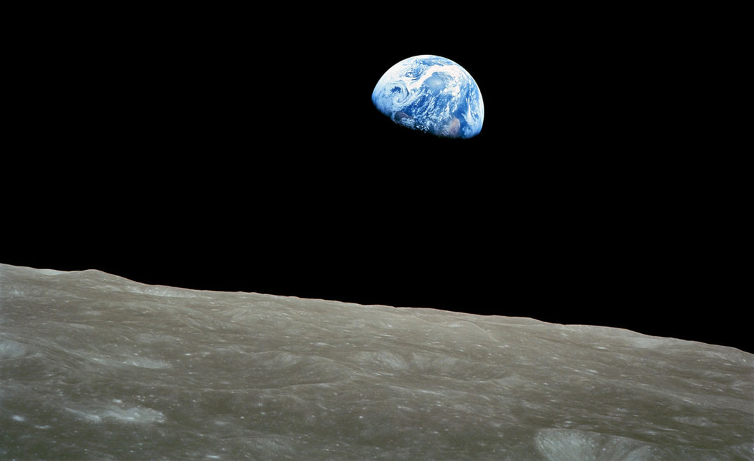 Earthrise Photo: A Journey Through Earth’s Iconic Space Portrait