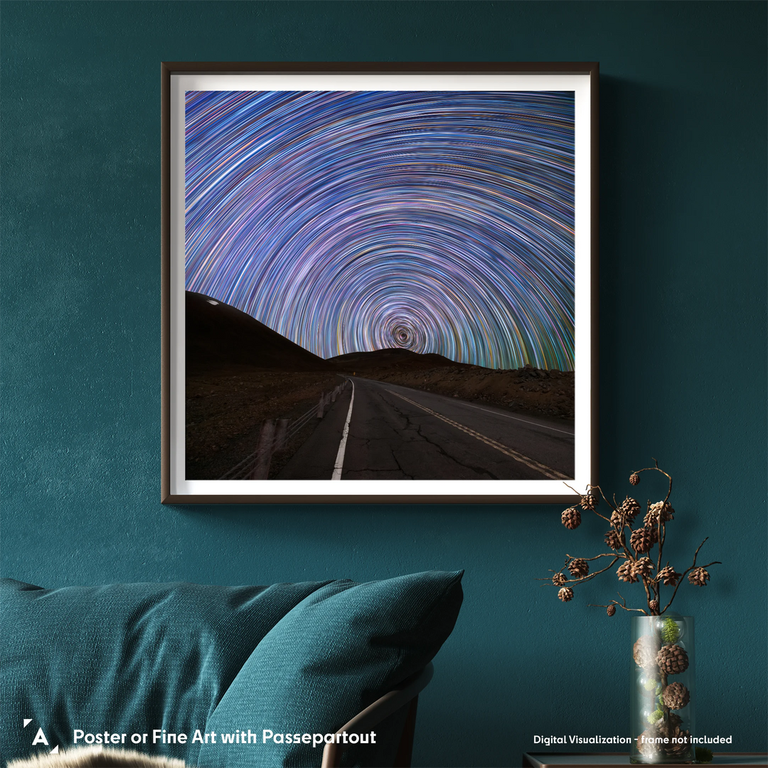 Łukasz Remkowicz: Stargate Above Mauna Kea
