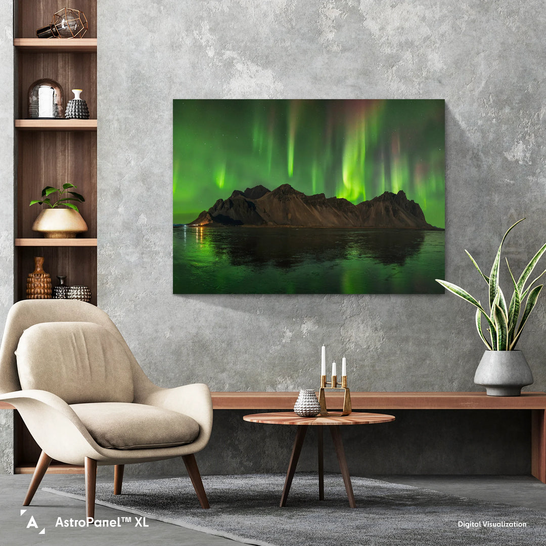 Łukasz Remkowicz: Northern Lights over Vestrahorn